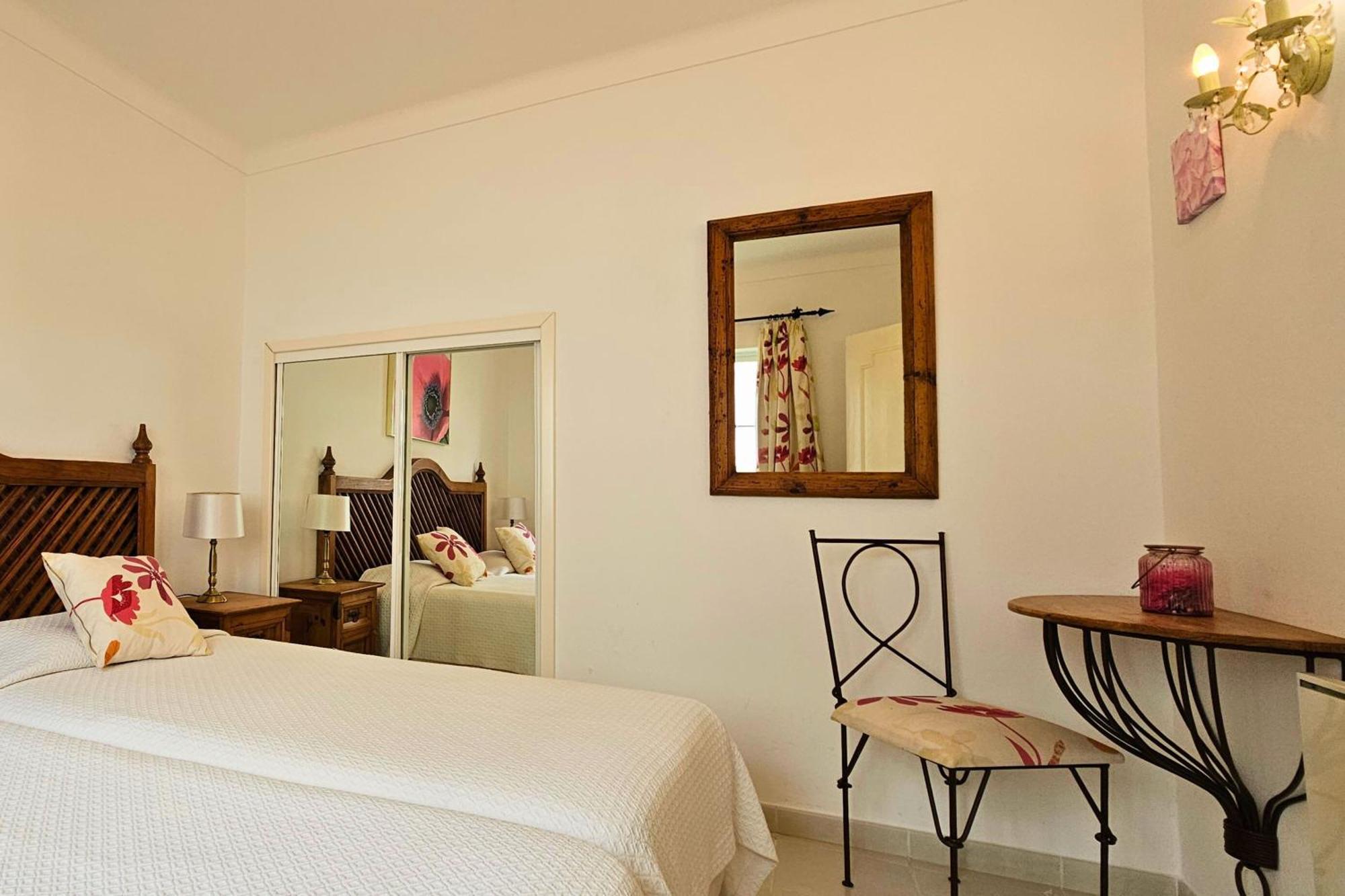 Quinta Da Floresta - Santo Antonio Villas, Golf & Spa Budens Exteriör bild
